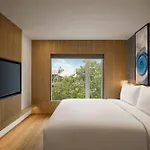 Hotel Fairfield By Marriott Andheri West 4*