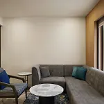 Fairfield By Marriott Andheri West Hotel