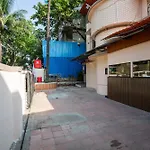 Hotel Metroplex Near Bkc