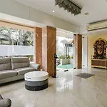 Capital O Konar Hotel 3*