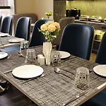 Hotel Maxxvalue Midc - Andheri