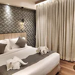 Maxxvalue Midc - Andheri 3*