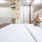 Hotel Fabexpress Sarah Gold - Nr Nesco Exhibition Center Mumbai