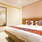 Fabexpress Divine Hospitality 4* Mumbai