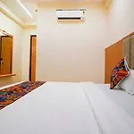 Hotel Fabhotel 7 Square - Nr Bkc