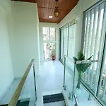 N.m. Hotel Mumbai