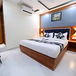 N.m. Hotel