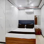 Hotel O Sr Residency 3*