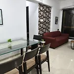 Apartment Iuc 301 Private 1bhk 3 Min Nesco Nirlon *
