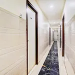 O Ulhasnagar Railway Station Hotel