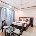 Hotel Fabhotel Arsh Executive