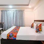 Hotel Fabhotel Arsh Executive