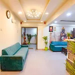 Fabhotel Arsh Executive Hotel