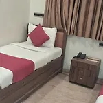 Hotel Shine Hospitality Palace