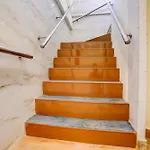 Hotel O Metro Galaxy Inn