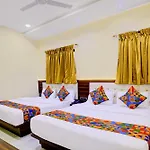 Fabhotel Majestic Crest Hotel