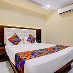 Fabhotel Majestic Crest