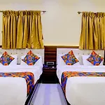 Fabhotel Majestic Crest Hotel