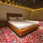 White Pearl - Colaba Hotel Mumbai