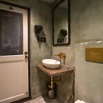 White Pearl - Colaba Hotel Mumbai