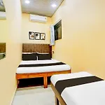 Hotel O By Oyo Mm Residency 3*