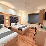 Hotel Riza Nesco Bombay Exhibition Centre Goregoan