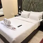 Sky By Glitz Nr Internatinational Airport 3*