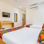 Hotel Riza Nesco Exhibition Centre Goregoan