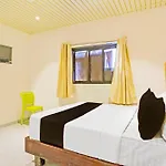 O Nk Residency Hotel 3*