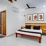 Hotel O Shree Prabhat