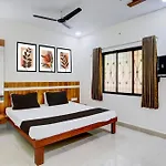 Hotel O Shree Prabhat