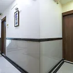 Laaiba Residency Hotel 3*