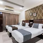 Hotel Laaiba Residency 3*