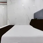 O Sr Residency Hotel 3*