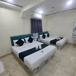 Hotel Glow Star - Near Csmt Railway Station & Hajj House South Mumbai