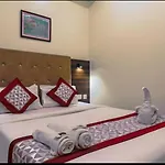 Aura Inn