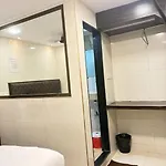 Qamar Mumbai