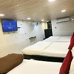 Qamar Mumbai