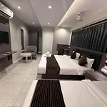 Hotel Kurla Suites