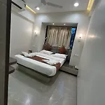 Hotel Le Glance & 4*