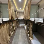 Le Glance & Mumbai