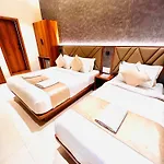 Apsara - Nearj J Hospital Hotel
