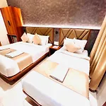 Hotel Apsara - Nearj J Hospital