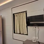 Le Glance & 4* Mumbai