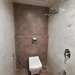 Hotel Le Glance & Mumbai