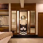 The Kin 5* Mumbai