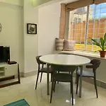 Mon Desire 1, Perry Cross Rd, Bandra West By Connekt Homes