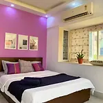 Mon Desire 1, Perry Cross Rd, Bandra West By Connekt Homes