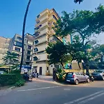 Mon Desire 1, Perry Cross Rd, Bandra West By Connekt Homes
