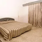 Metro International Hotel 2*